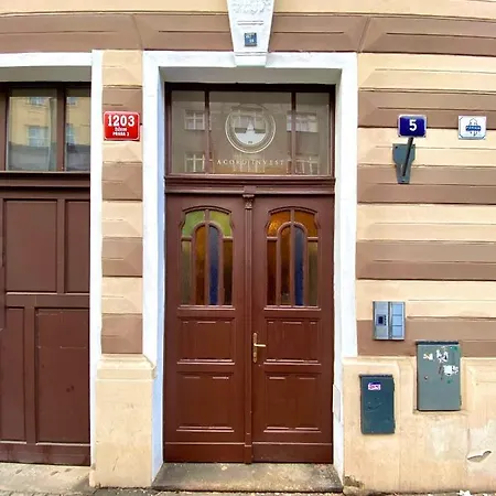 Turnkey I King George Square Prague