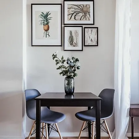 Turnkey I King George Square Apartman